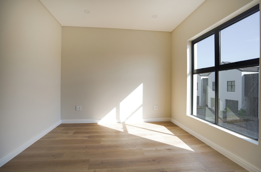 2 Bedroom Property for Sale in Sandown Western Cape